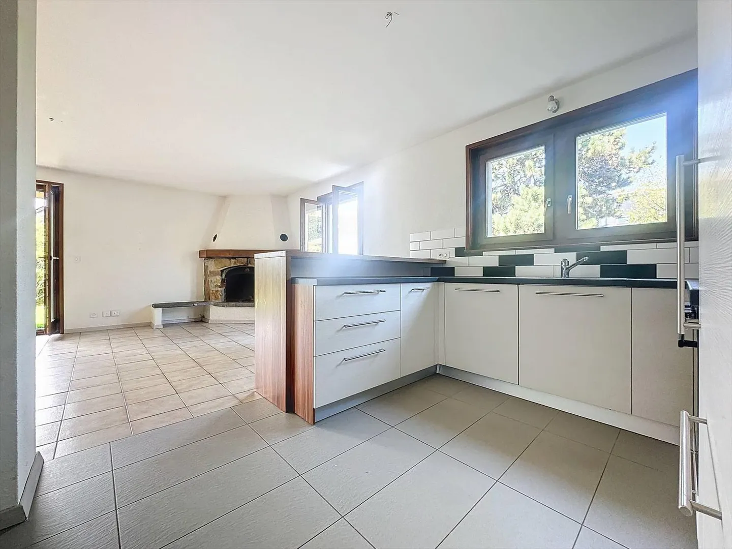 Appartamento di 3,5 stanze con terrazza e giardino! - Foto 5 di 13