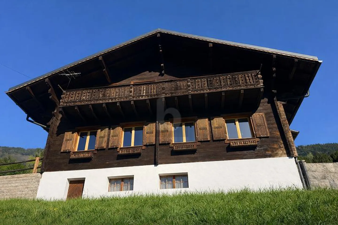 Chalet mit Atemberaubendem Blick - Foto 1 von 6