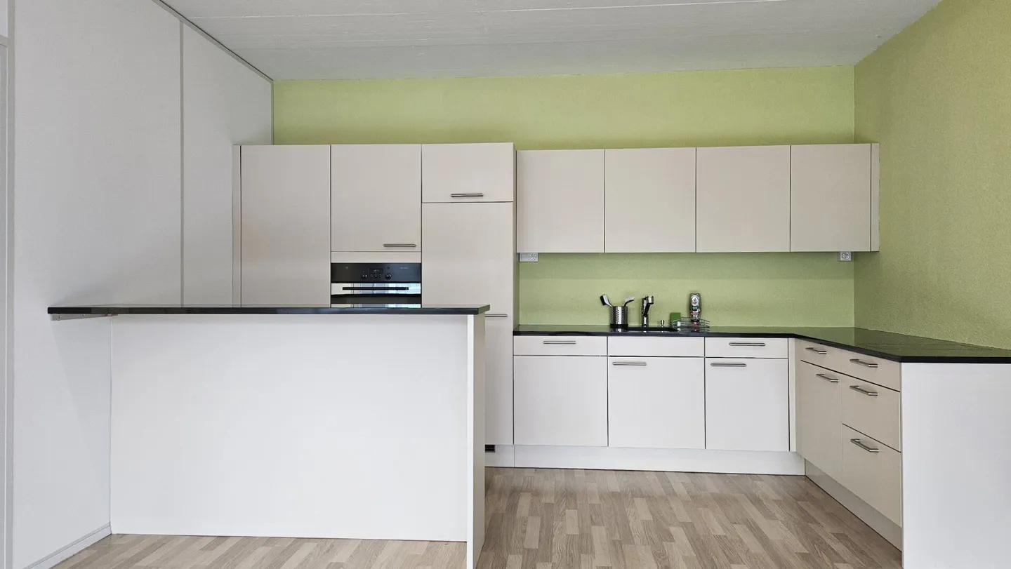 Your location in the representative business park in the tax-privileged municipality of Freienbach - Photo 4 of 11