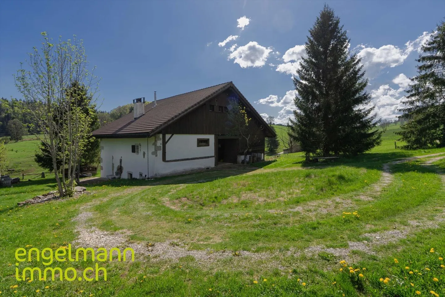 «Ancienne ferme rénovée dans les montagnes Neuchâteloises / Ehemaliges Bauernhaus in den Neuenburger Bergen» - Photo 3 sur 13