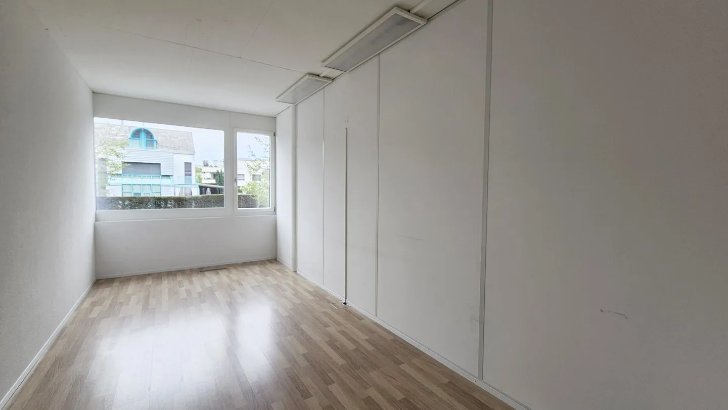 Your location in the representative business park in the tax-privileged municipality of Freienbach - Photo 8 of 11