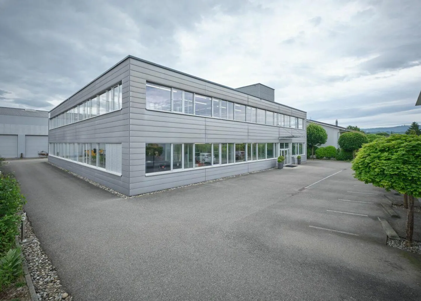 Attractive commercial spaces for rent in Kappelen - Photo 2 of 19