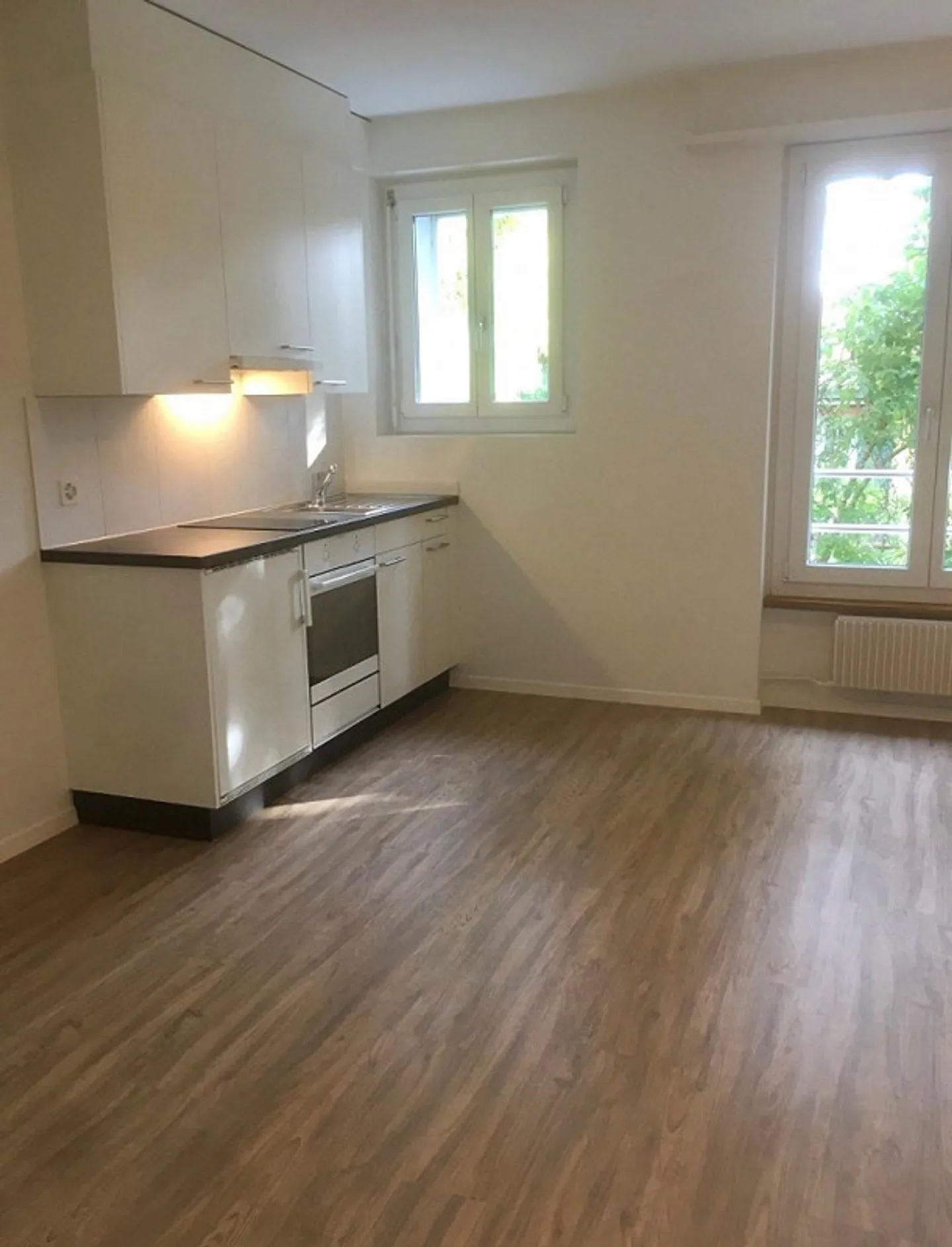 Cozy Single Apartment in a Quiet Location - Photo 2 of 5