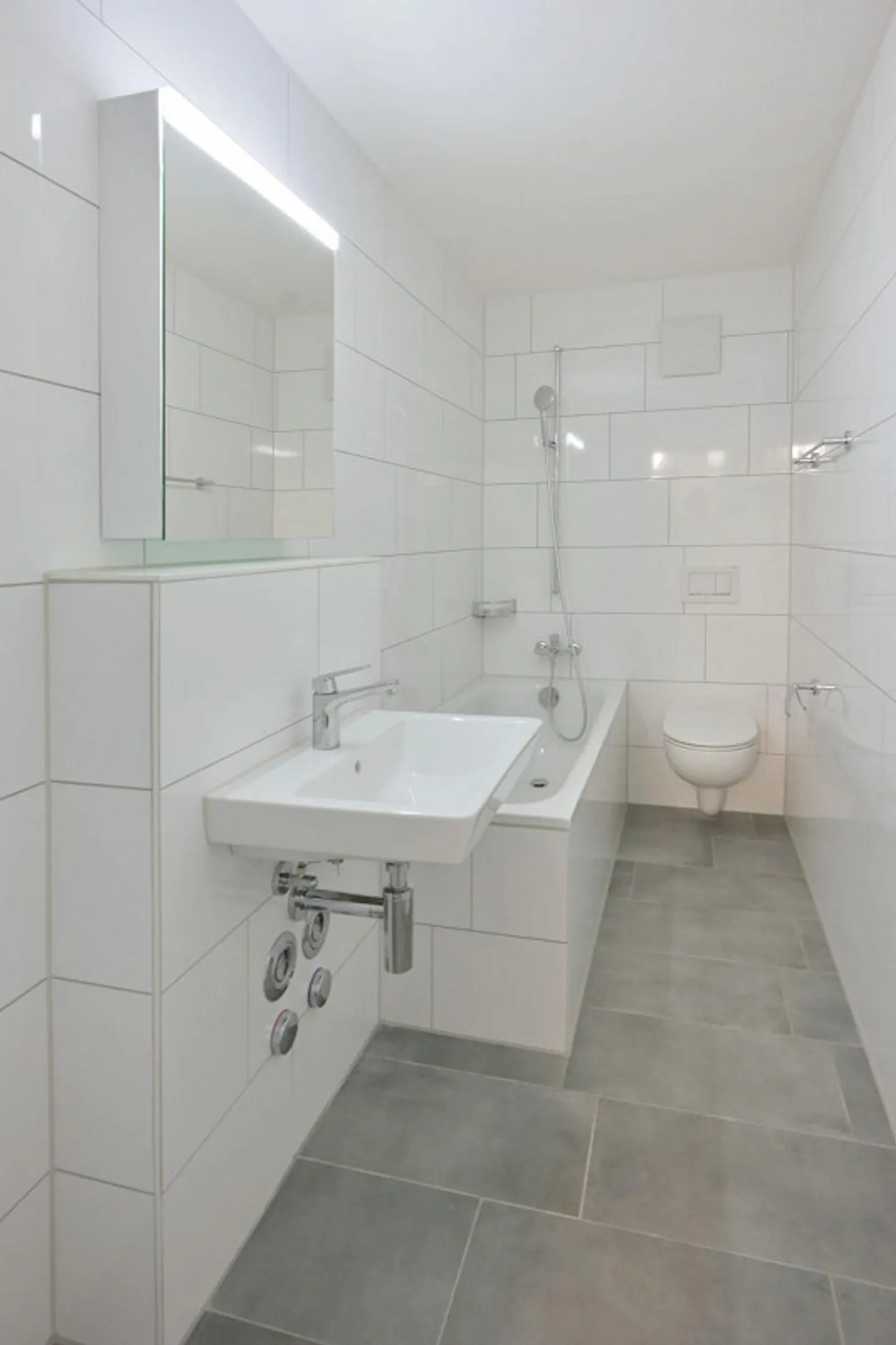 Récemment rénové pour vous - Merveille de vie à Bâle - Photo 2 sur 2