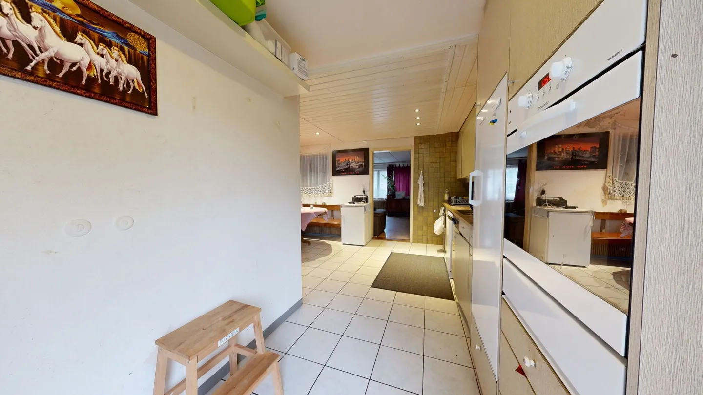 Casa bifamiliare da ristrutturare - Foto 4 di 13