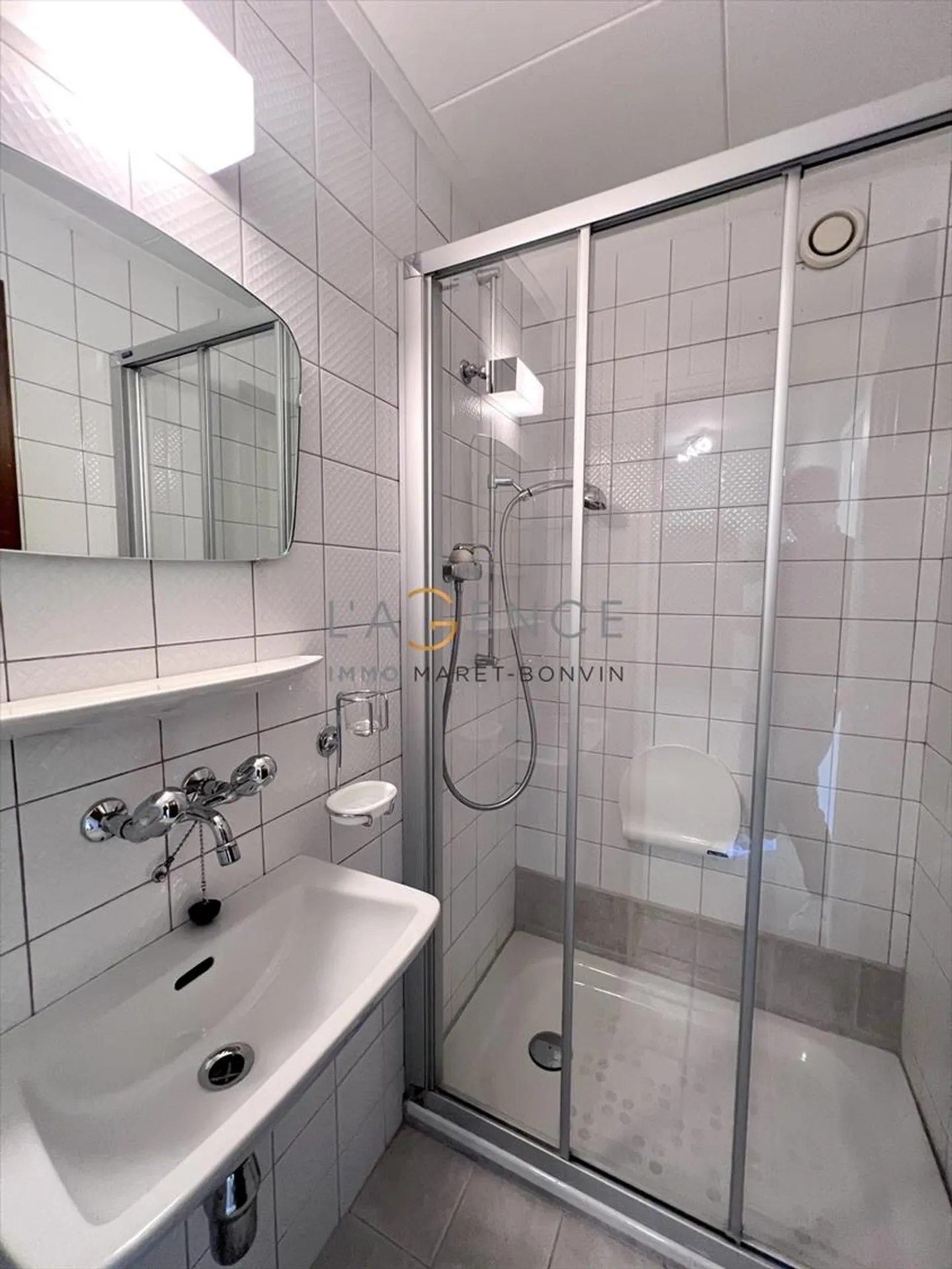 APPARTAMENTO DI 3,5 LOCALI CON BALCONE DI 23M2 - Foto 6 di 7