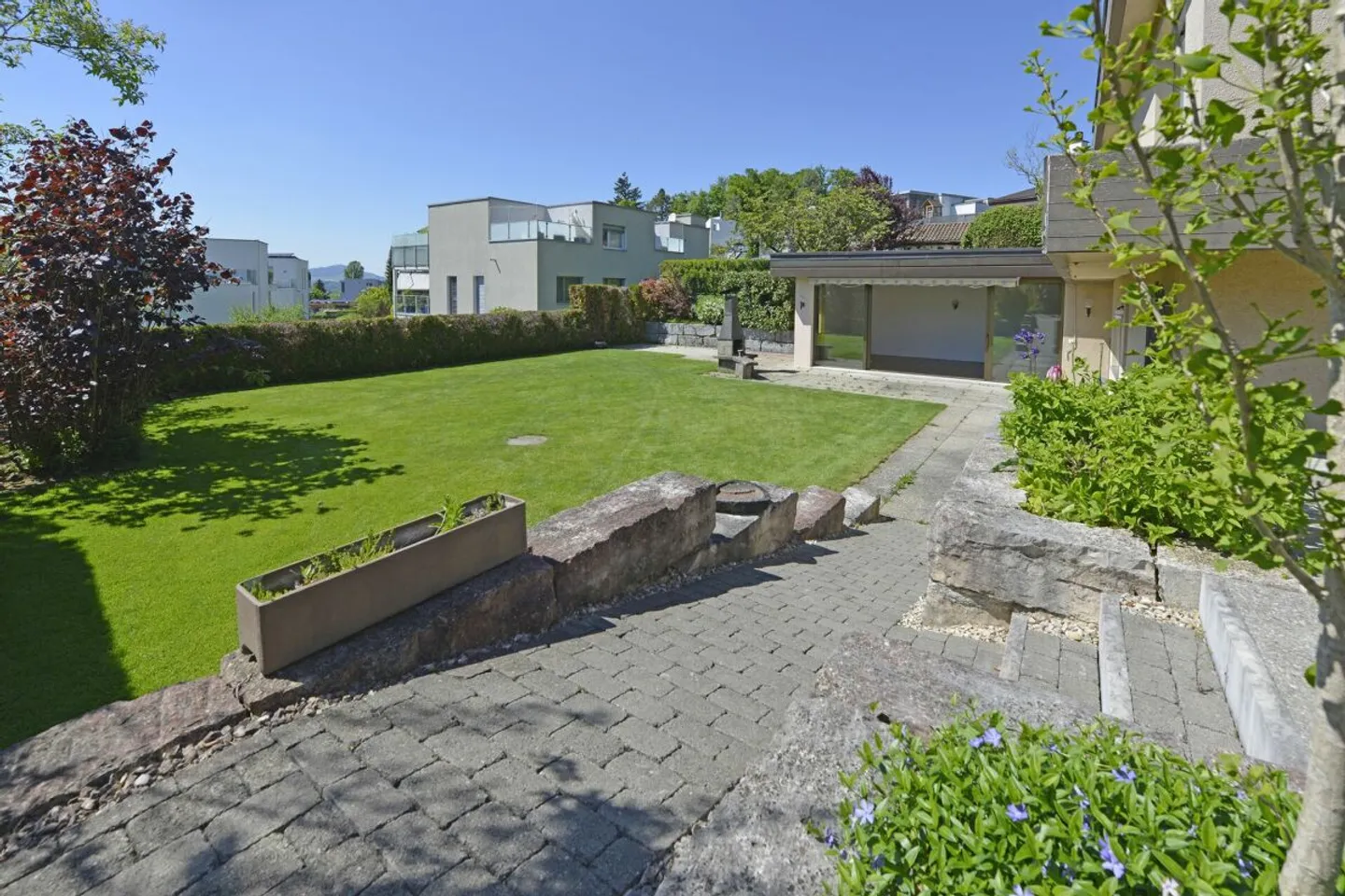 Single house for sale - Photo 3 of 16