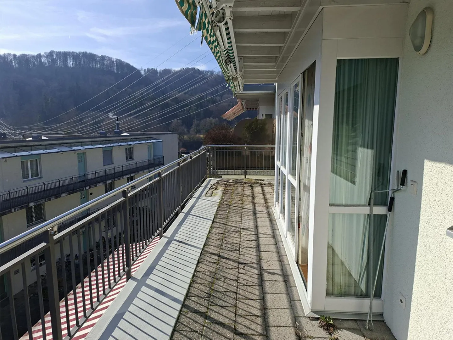 Winterthur-Dättnau: Small but fine – Attic with a view - Photo 3 of 6