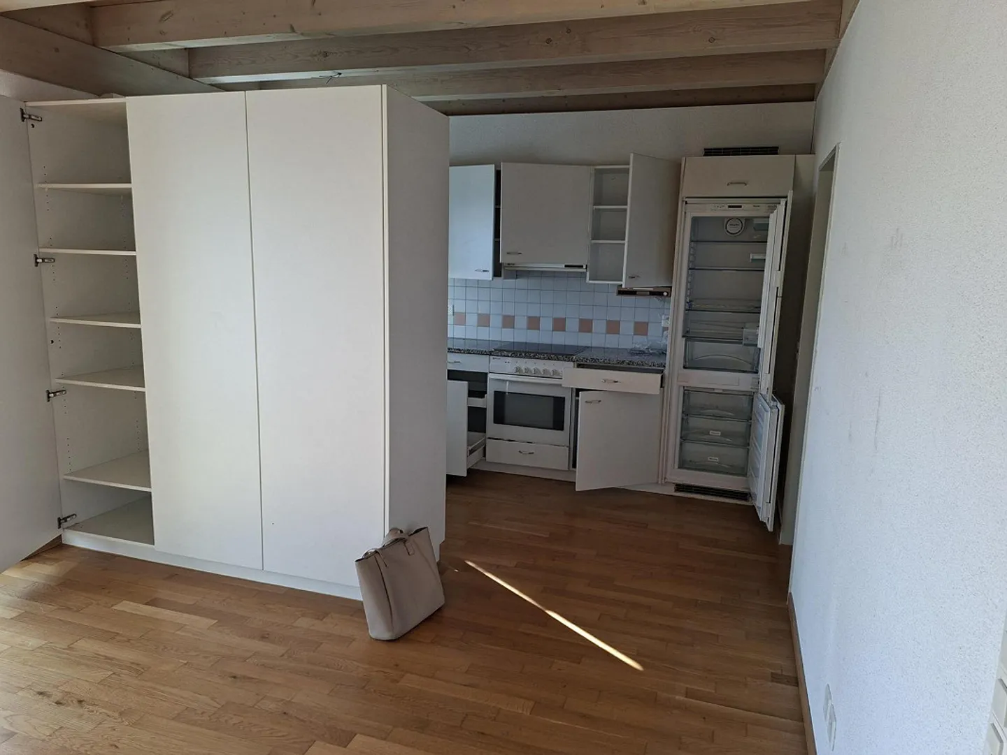 Winterthur-Dättnau: Small but fine – Attic with a view - Photo 5 of 6