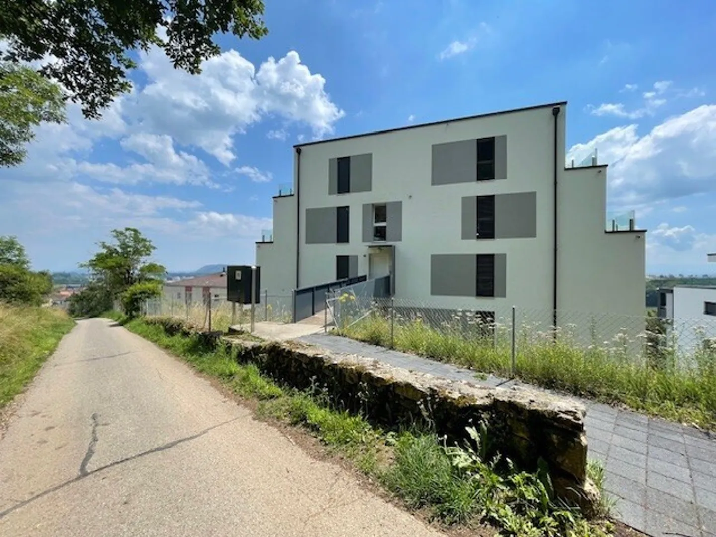 Modernes 4.5-Zimmer-Apartment - Foto 9 von 9