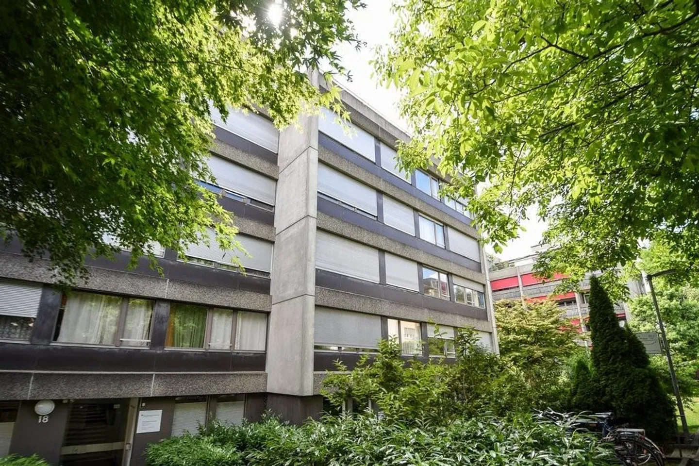 1-ZIMMERWOHNUNG IM BELIEBTEN LÄNGGASSEQUARTIER - Foto 2 von 5
