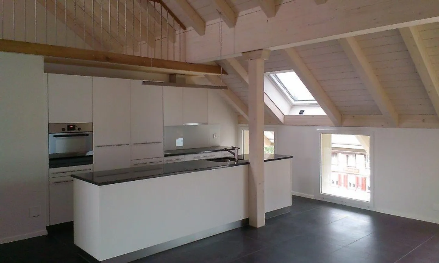 Vivere con vista - Appartamento attico di 4,5 locali con galleria - Foto 3 di 13