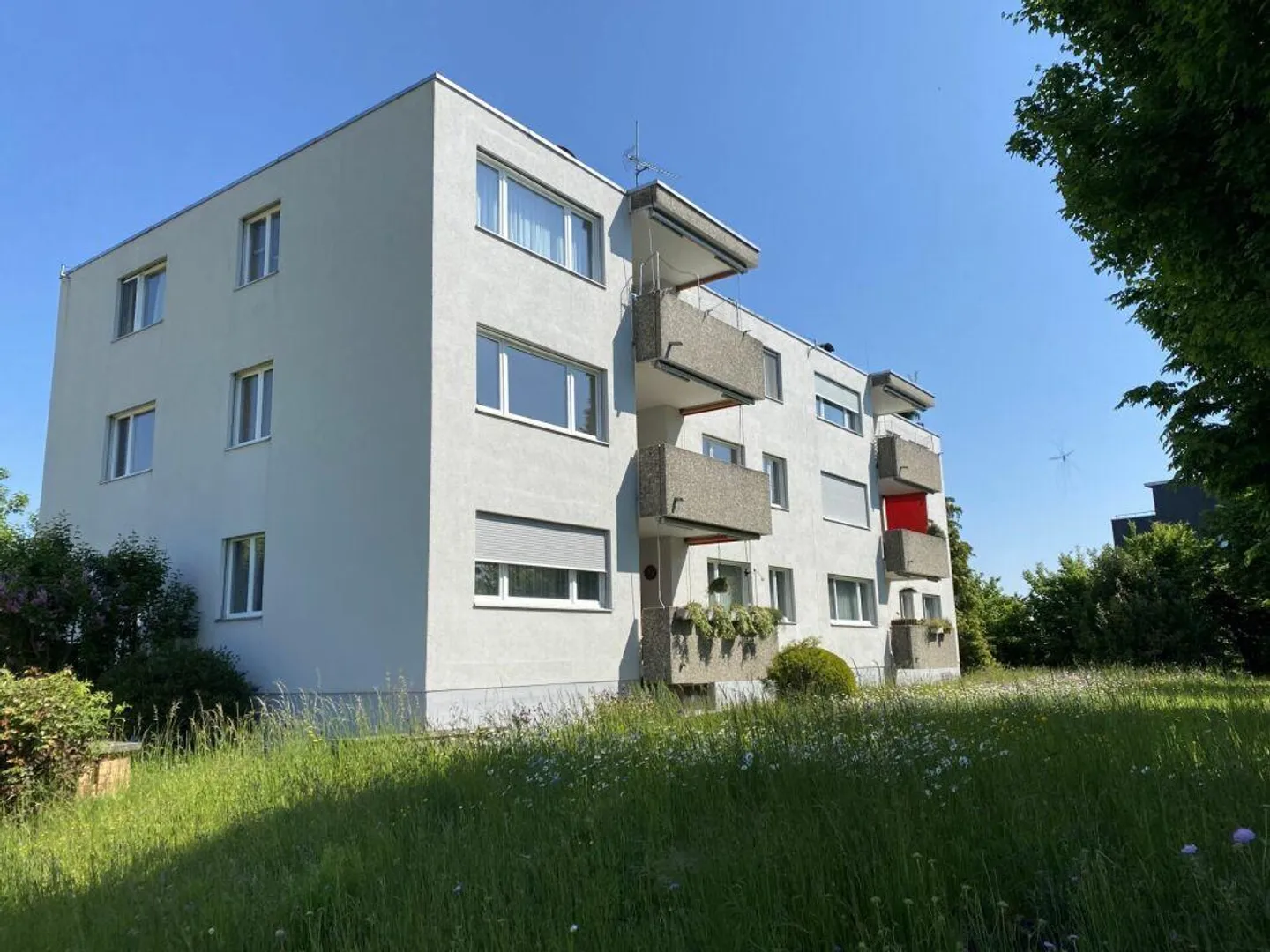 Geniale 4.5-Zi.-WG mit neuer Küche und 2 Balkonen - Foto 17 von 18