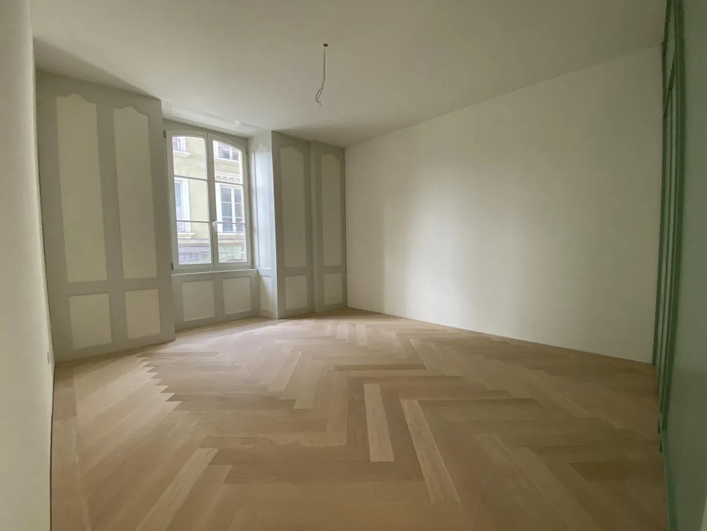 Prima locazione dopo ristrutturazione: appartamento di 2,5 stanze nel centro di Thun - Foto 7 di 11