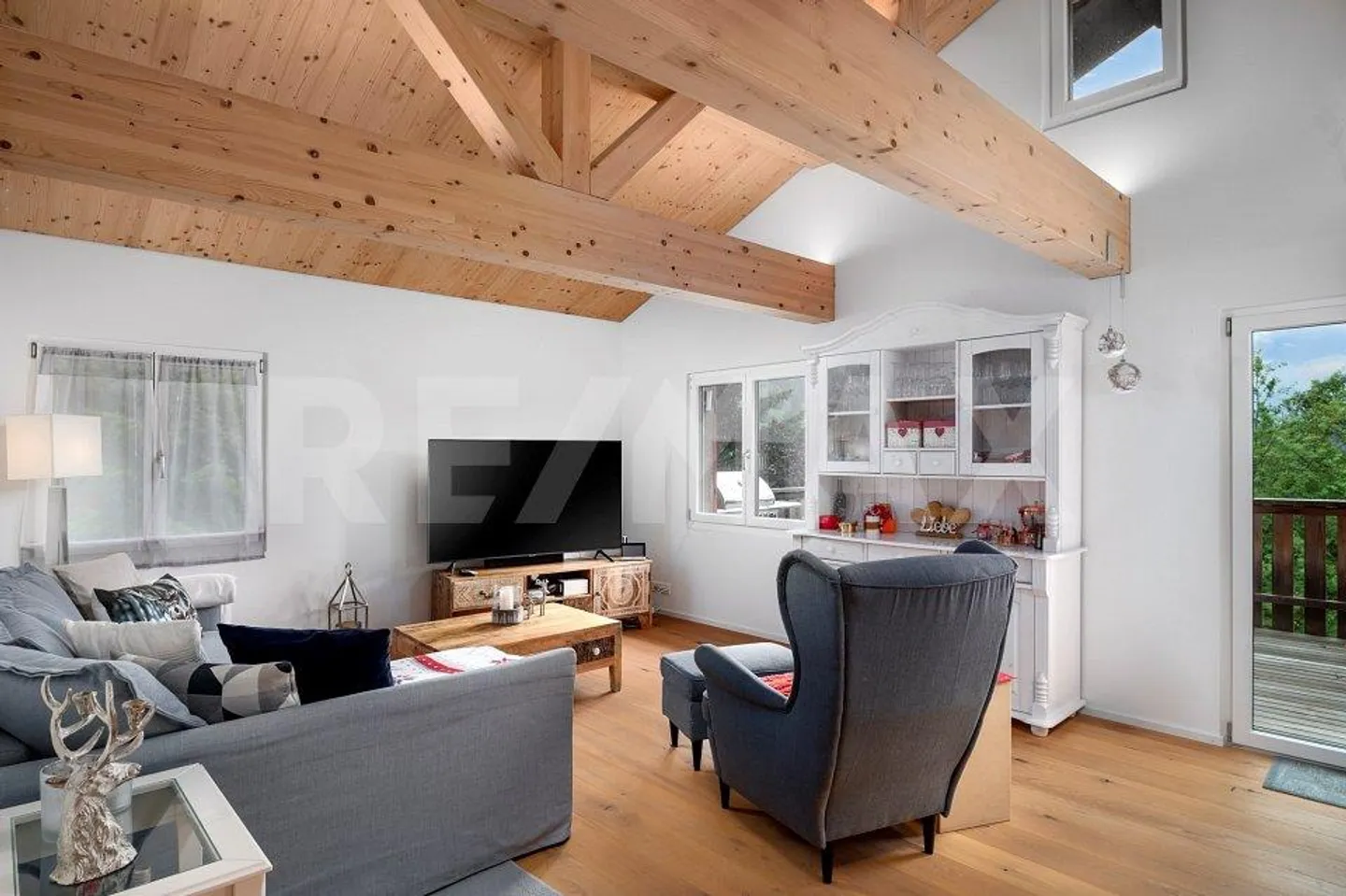 Attractive Chalet in Amden-Arvenbüel – A Home in the Mountains ... - Photo 2 of 13