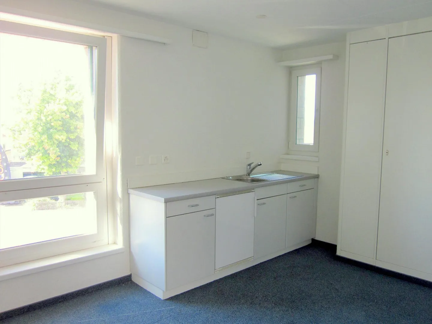 Helle Büro- oder Gewerberäume an zentraler Lage - Foto 3 von 5