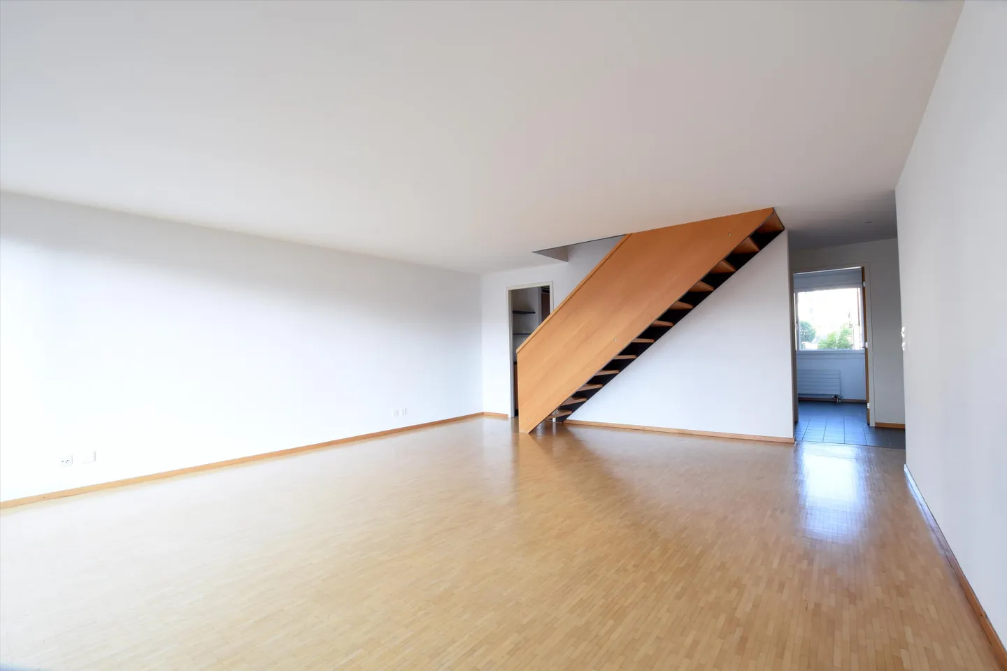 Located in the Espacité complex - Photo 5 of 13