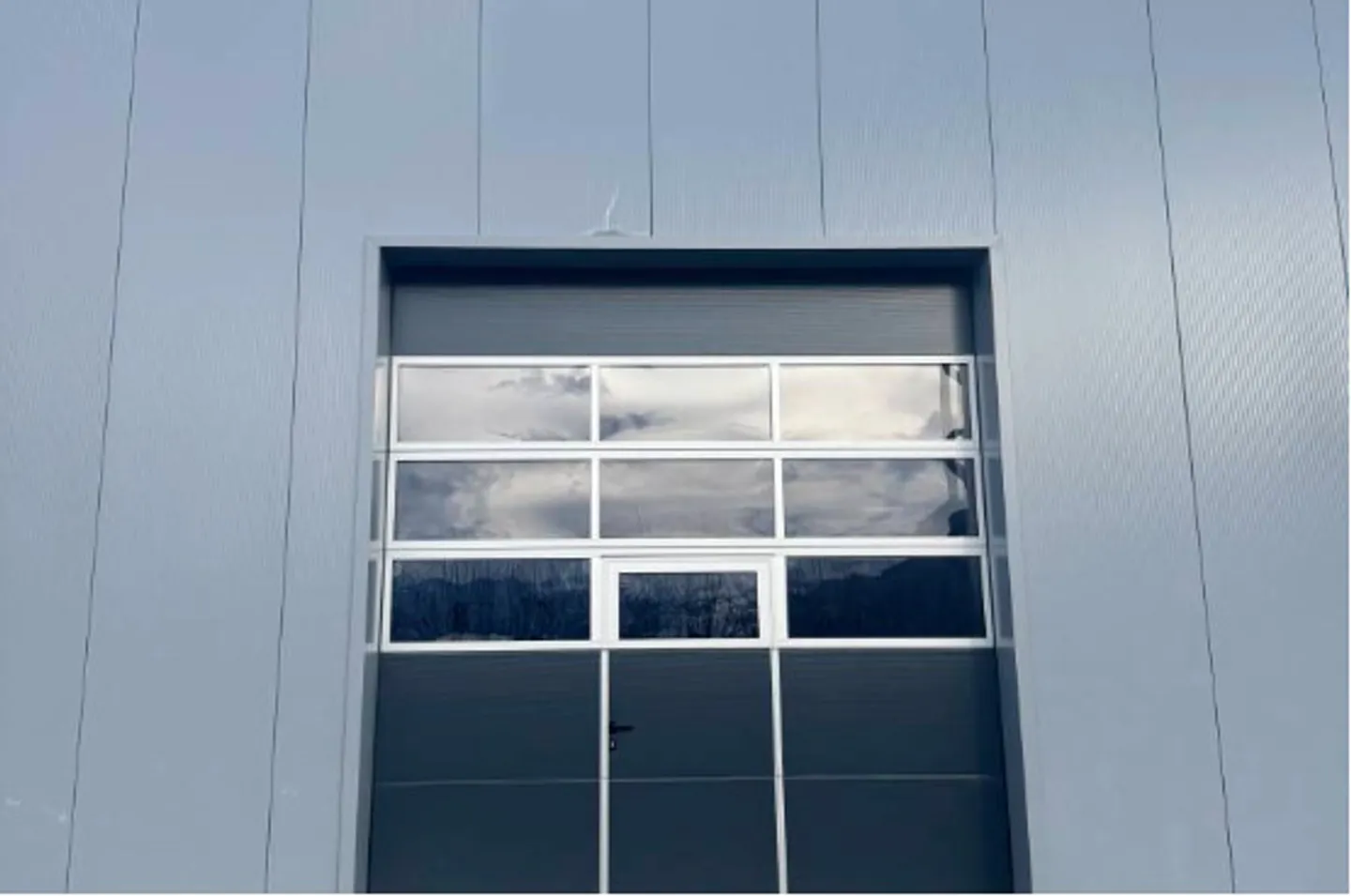 Modular space of 160m² - Flexibility & strategic accessibility A9 - Photo 6 of 7