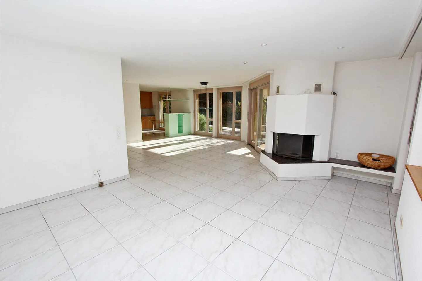 Pfeffingen Burgweg 25 - Photo 5 of 18