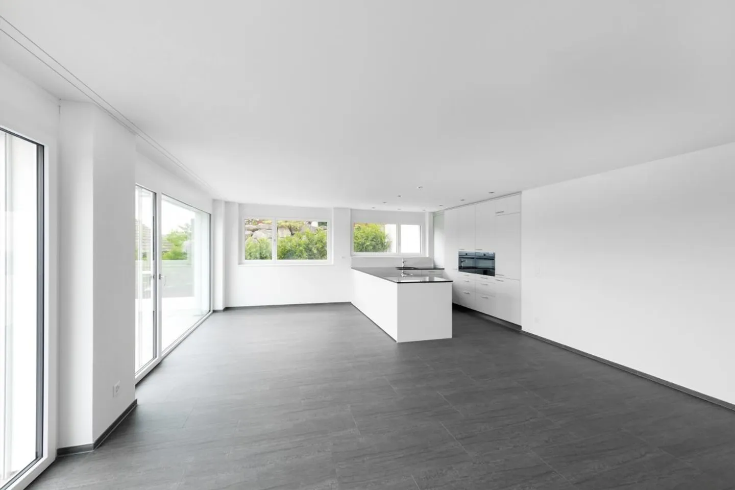 Aussergewöhnliche Maisonette-Wohnung - Foto 2 von 15