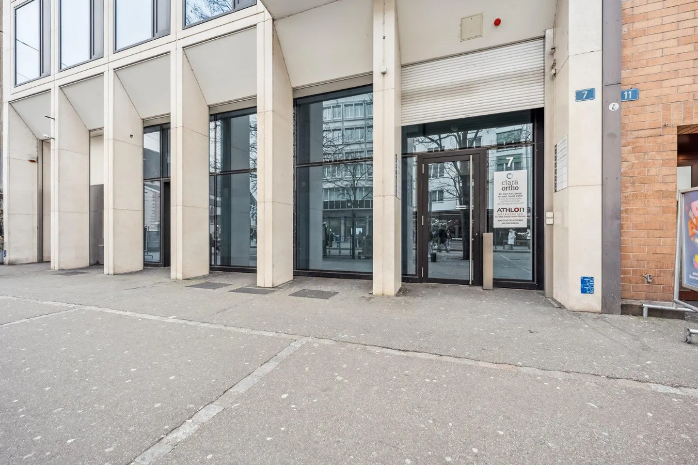 Klimatisierte Fläche am Claraplatz: Ideal für Arztpraxis oder Büro! - Foto 10 von 12