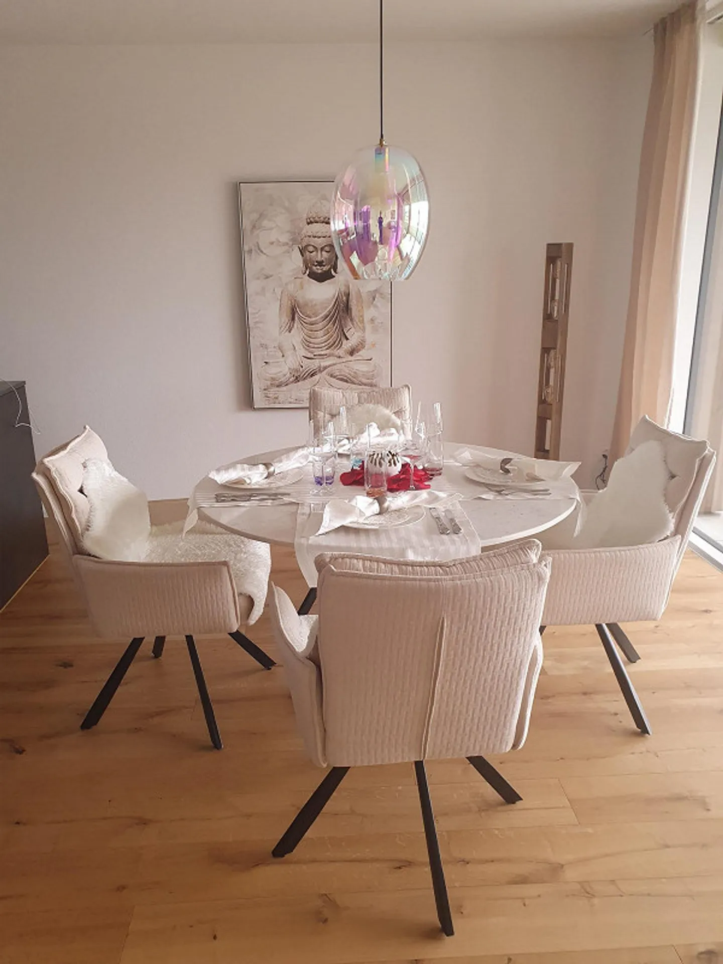 Appartamento 3,5 stanze ultra moderno cerca nuovo inquilino - Foto 2 di 2