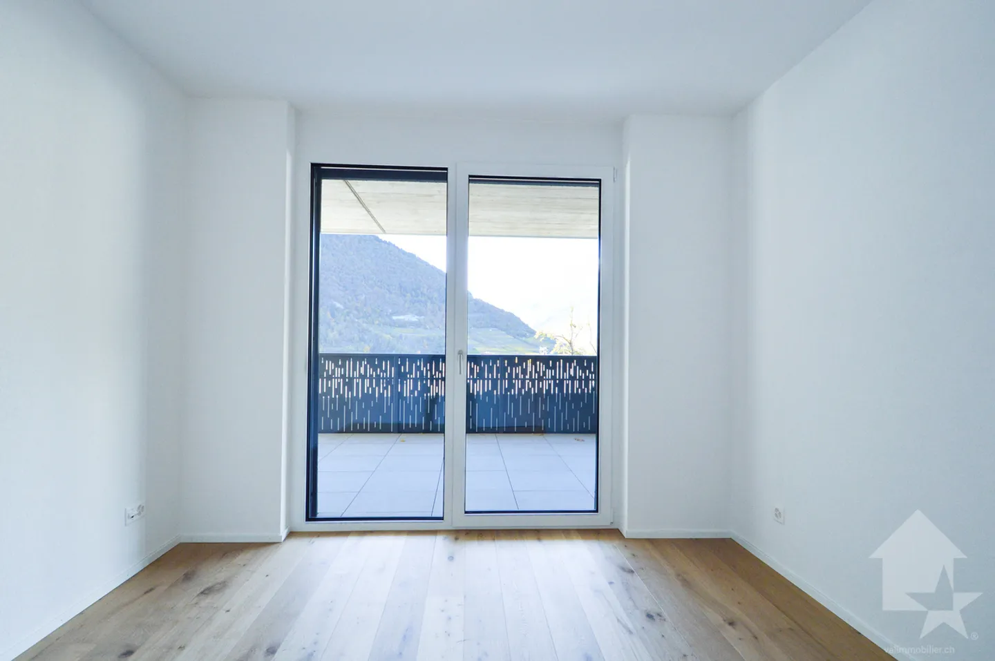 Appartement neuf de 4,5 pièces en hauteur privilégiée - Photo 9 sur 12