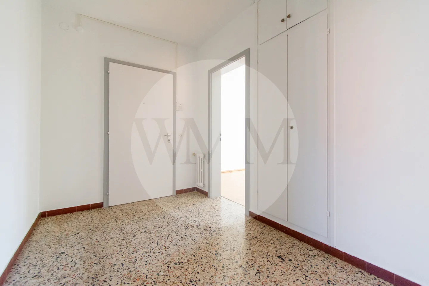 Comfortable 4-Room Apartment in Lamone - Photo 4 of 10