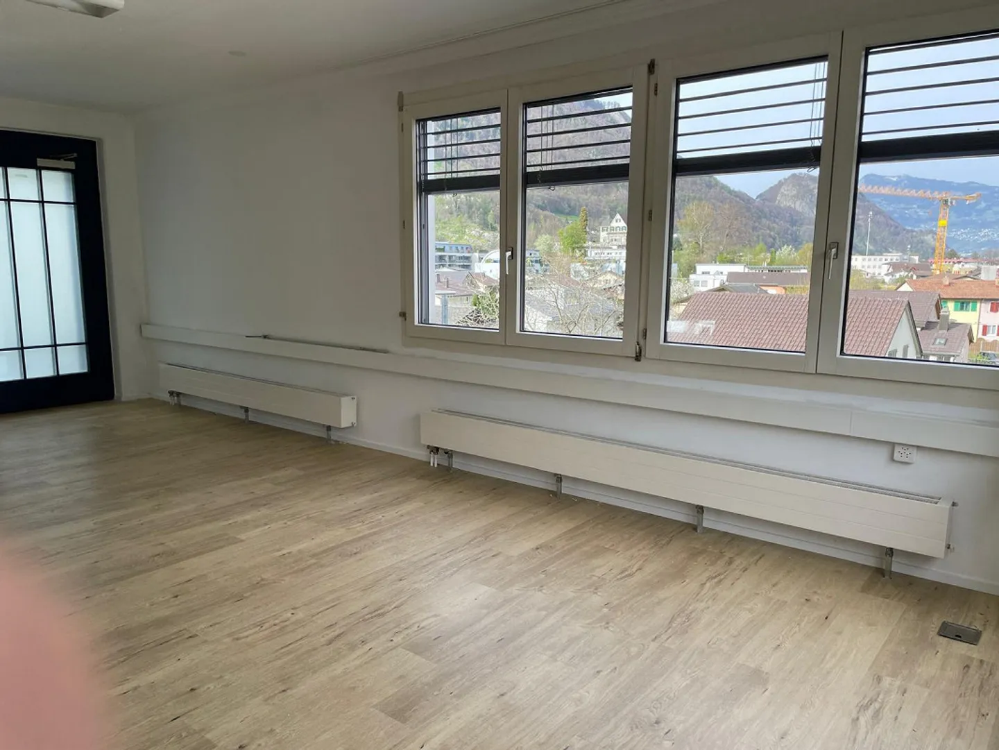 Last office or commercial space for rent and prime location - Photo 2 of 6