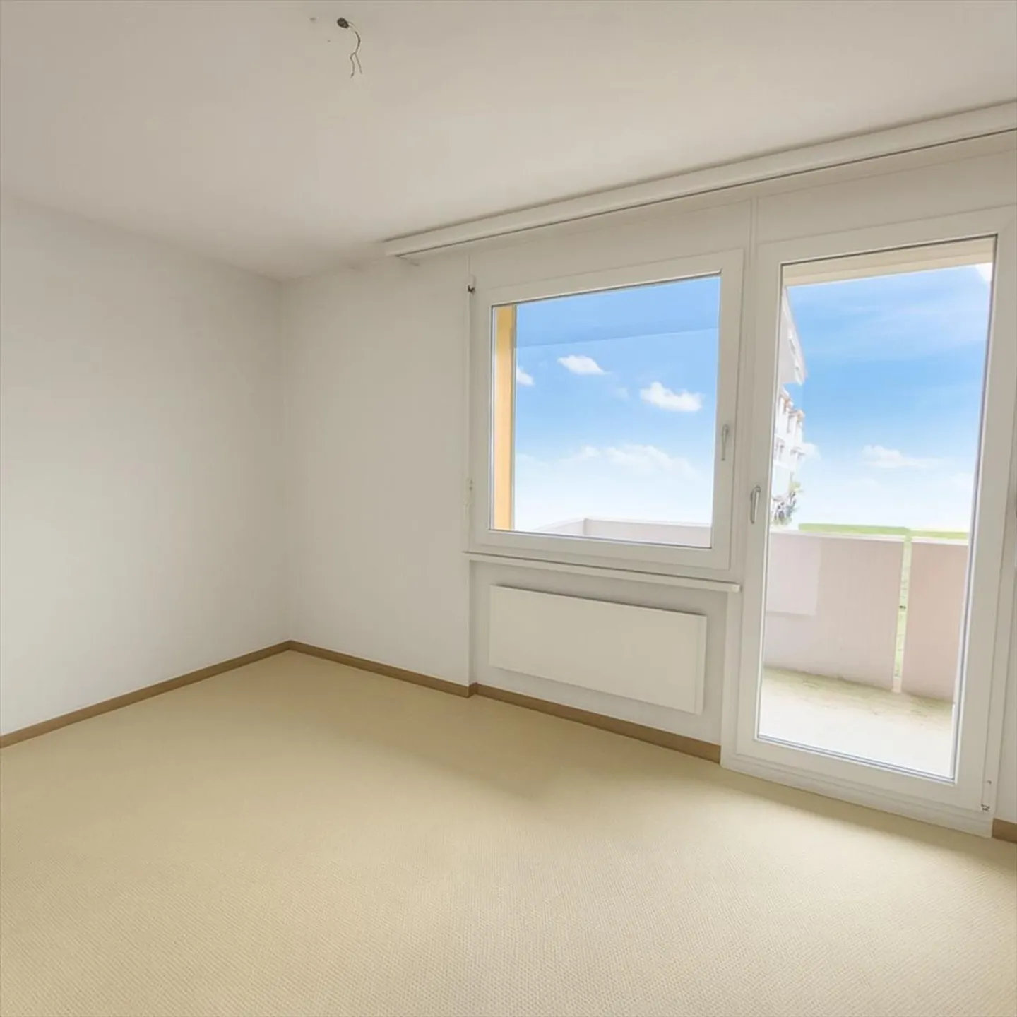 Wunderschöne Wohnung mit geräumiger Terrasse und Blick auf den See - Foto 8 von 11