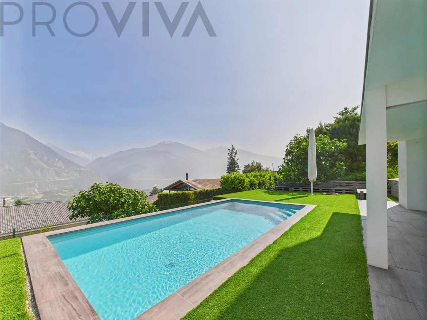 Vivere come in vacanza - con piscina, sauna e panorama mozzafiato - Foto 2 di 9