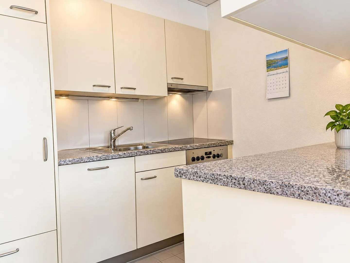 Charming 2.5-room attic apartment with balcony in Bettlach for rent! - Photo 3 of 11