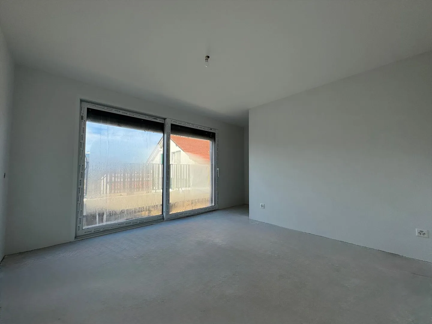 Apartment with terrace 5.5 rooms - Photo 4 of 4