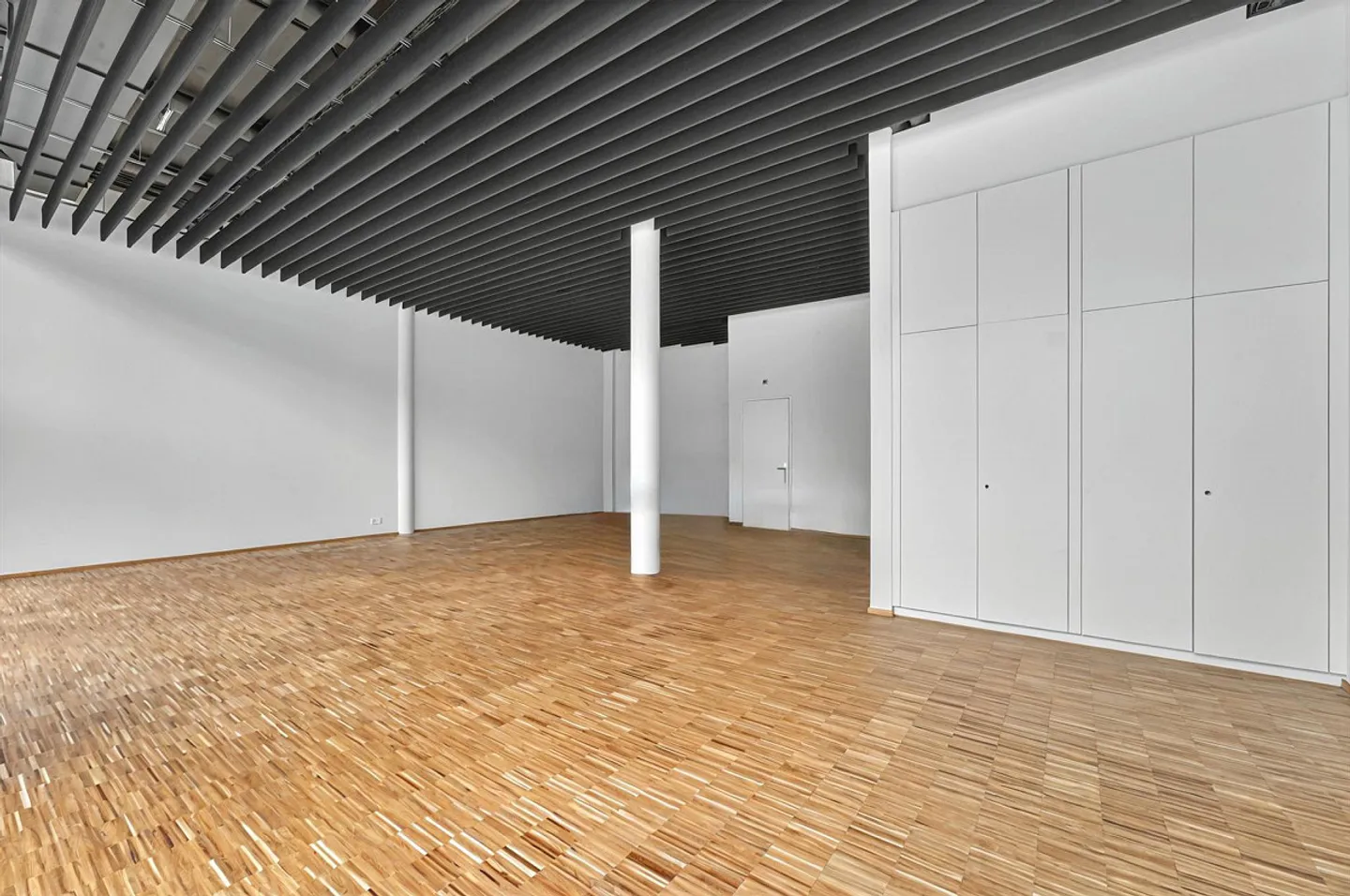 Pronto per la tua azienda - Spazio commerciale attraente - Foto 6 di 9