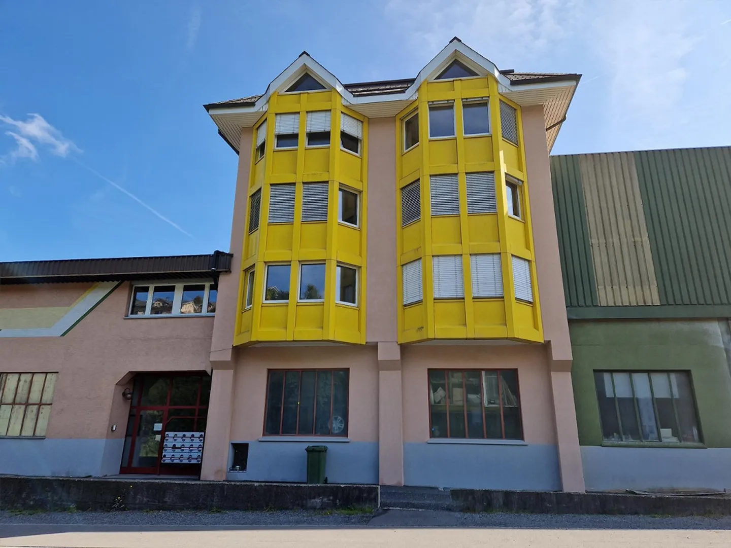 Büro mit WC/Dusche - Foto 1 von 6