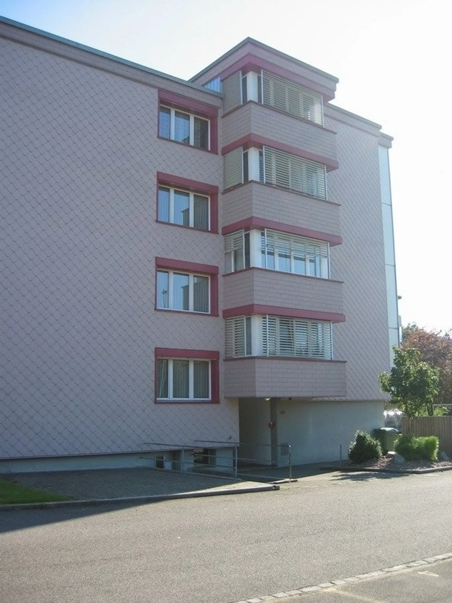 In una posizione tranquilla e verde - Foto 2 di 11