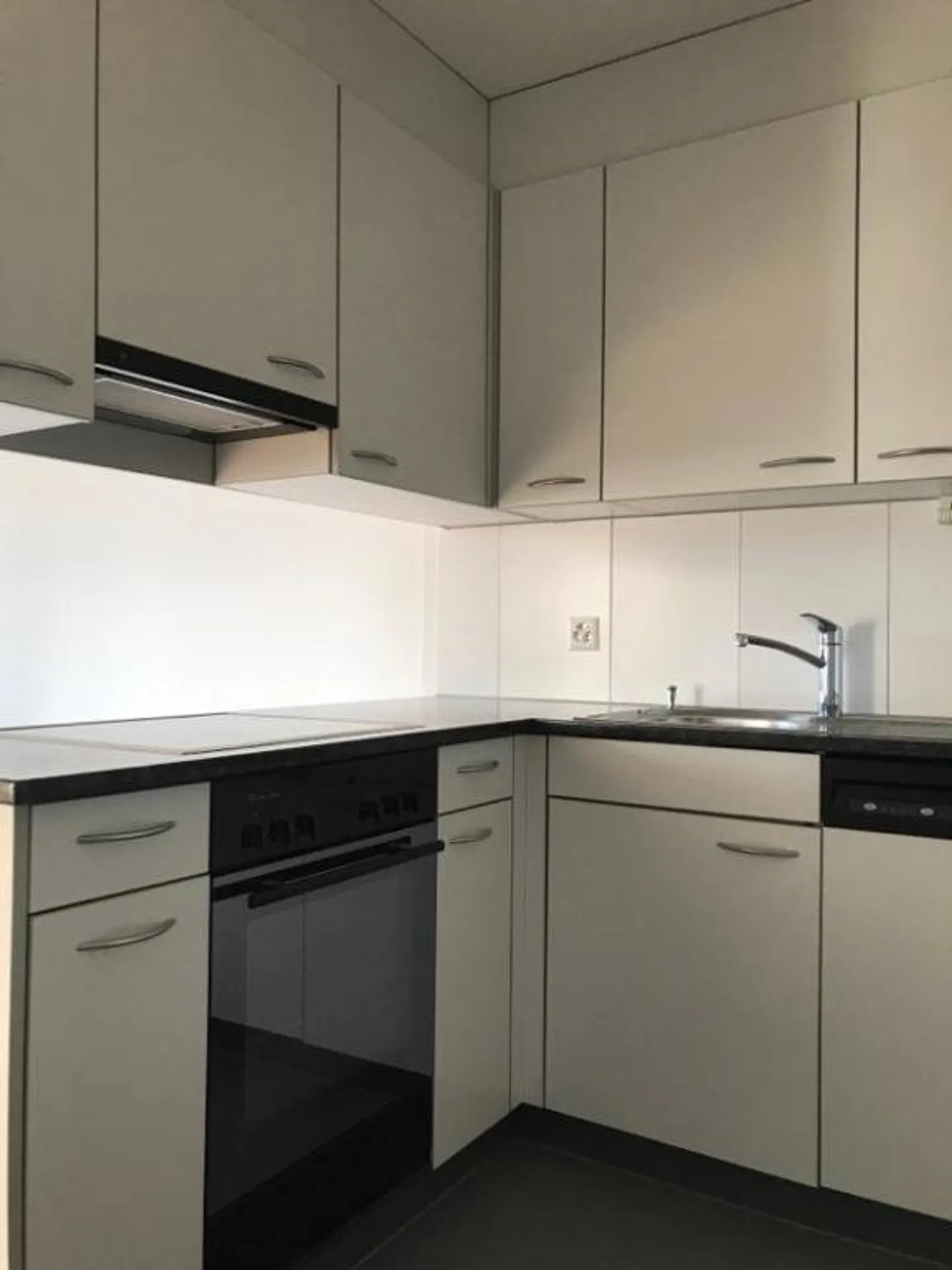 In una posizione tranquilla e verde - Foto 3 di 11