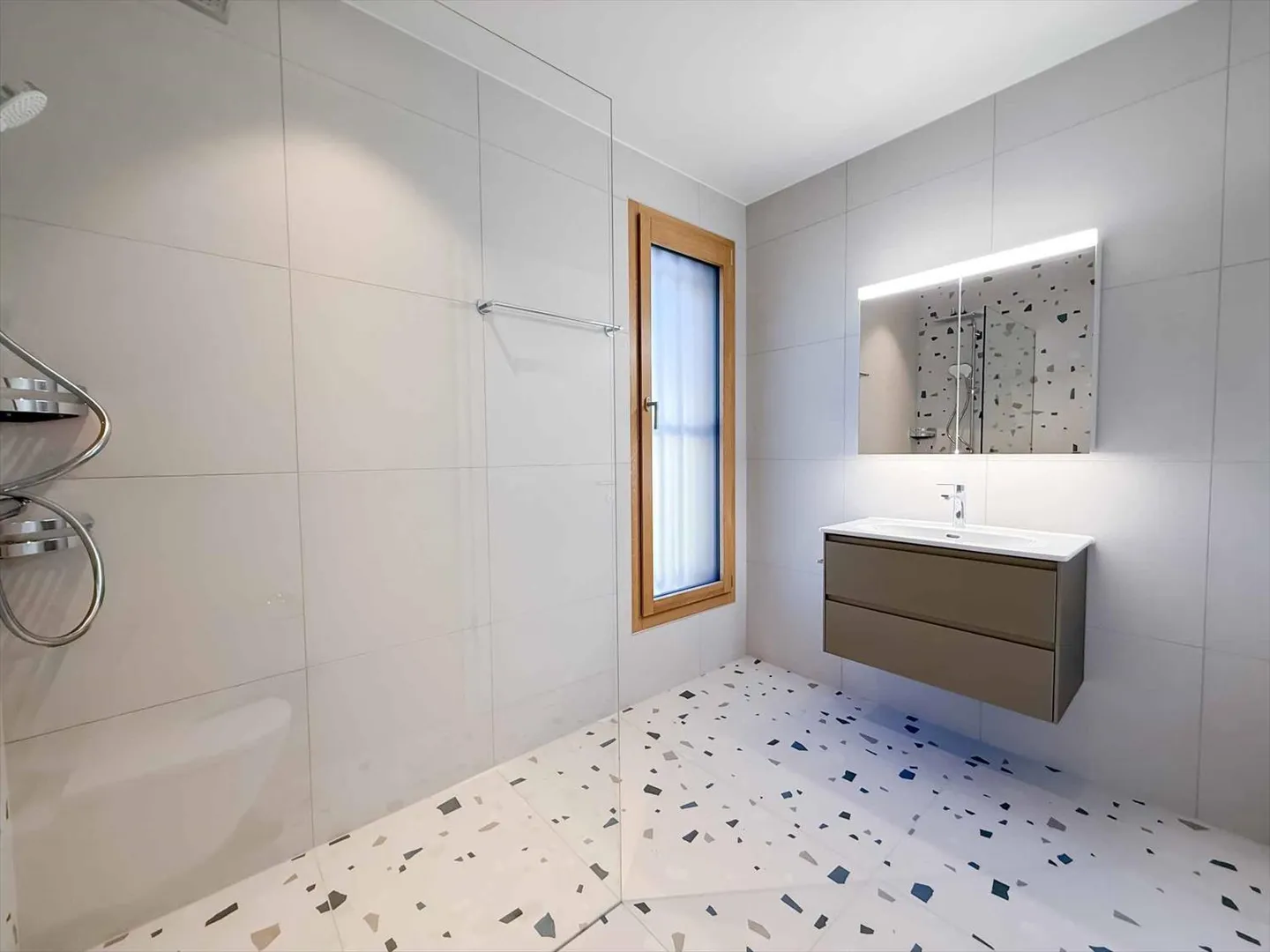 Penthouse 5.5 Zimmer - Foto 7 von 8