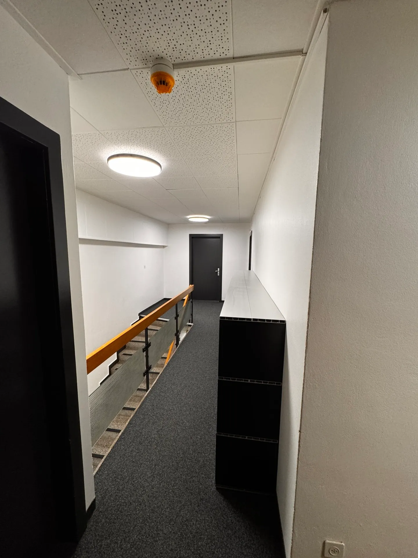 Granges-Marnand, zu vermieten, Verwaltungsflächen von 408 m2 - Foto 4 von 4