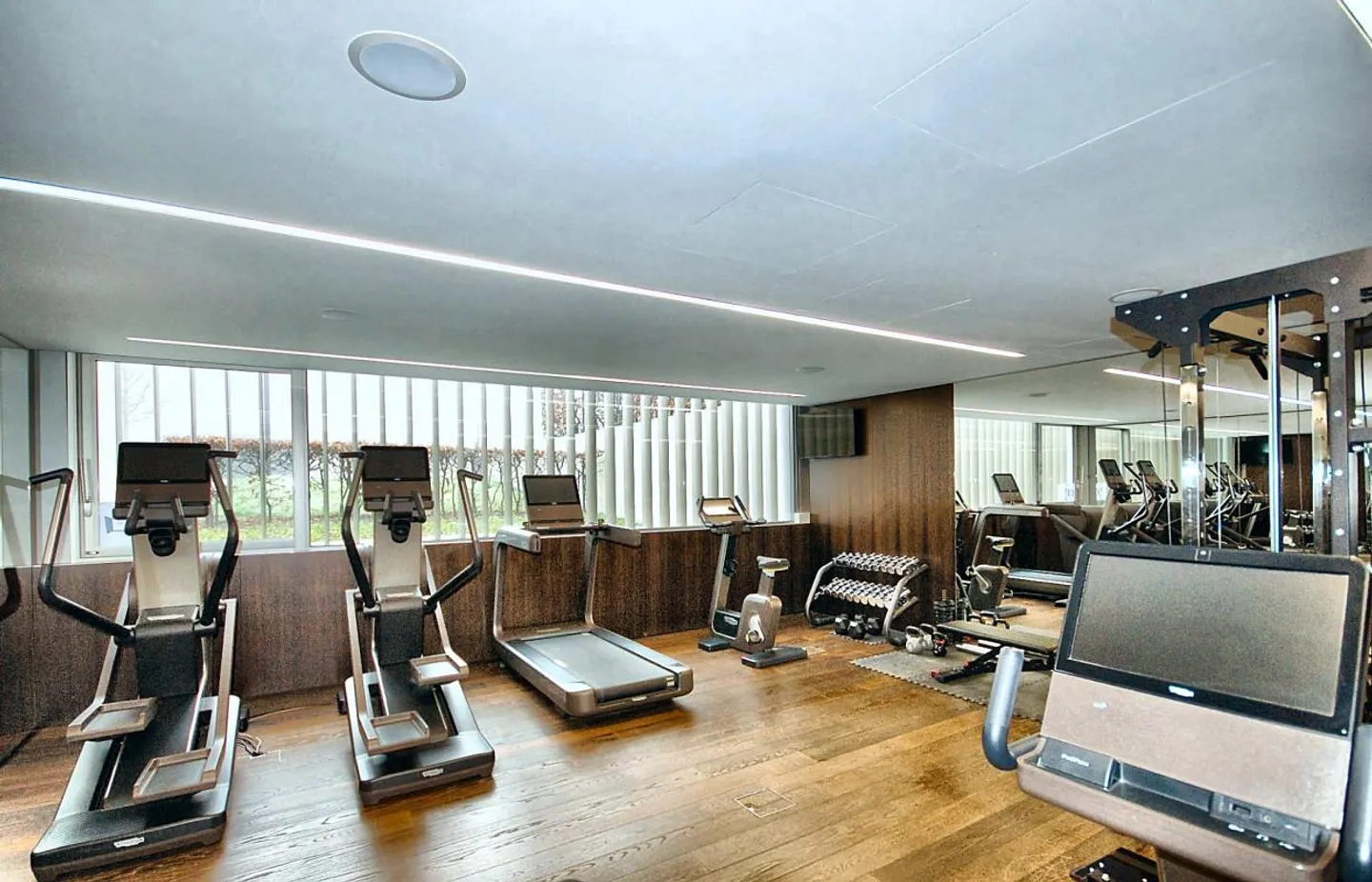 Appartamento con 5,5 stanze e 156 m² in un grattacielo di lusso - Foto 7 di 9