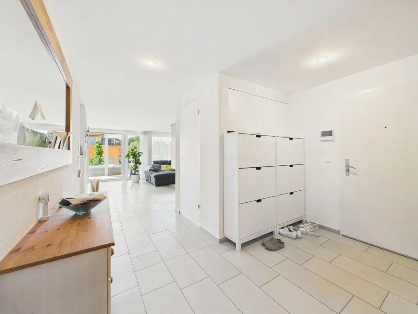 Vivre généreusement - Appartement de 4,5 pièces avec 124 m² et grand balcon - Photo 4 sur 19