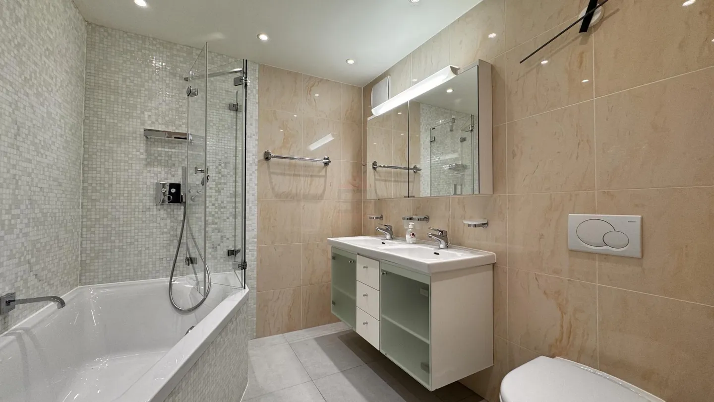Appartamento affascinante con 5 stanze, 105 m² - Foto 6 di 11