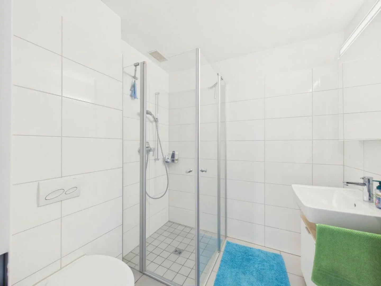 Vivre généreusement - Appartement de 4,5 pièces avec 124 m² et grand balcon - Photo 5 sur 19