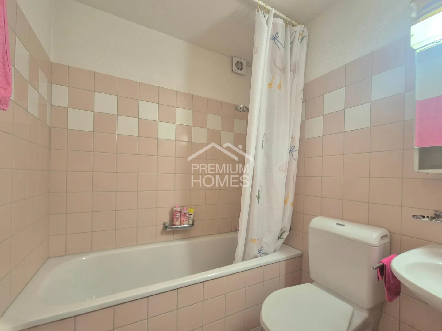 Appartamento Incantevole con Giardino - Foto 4 di 6