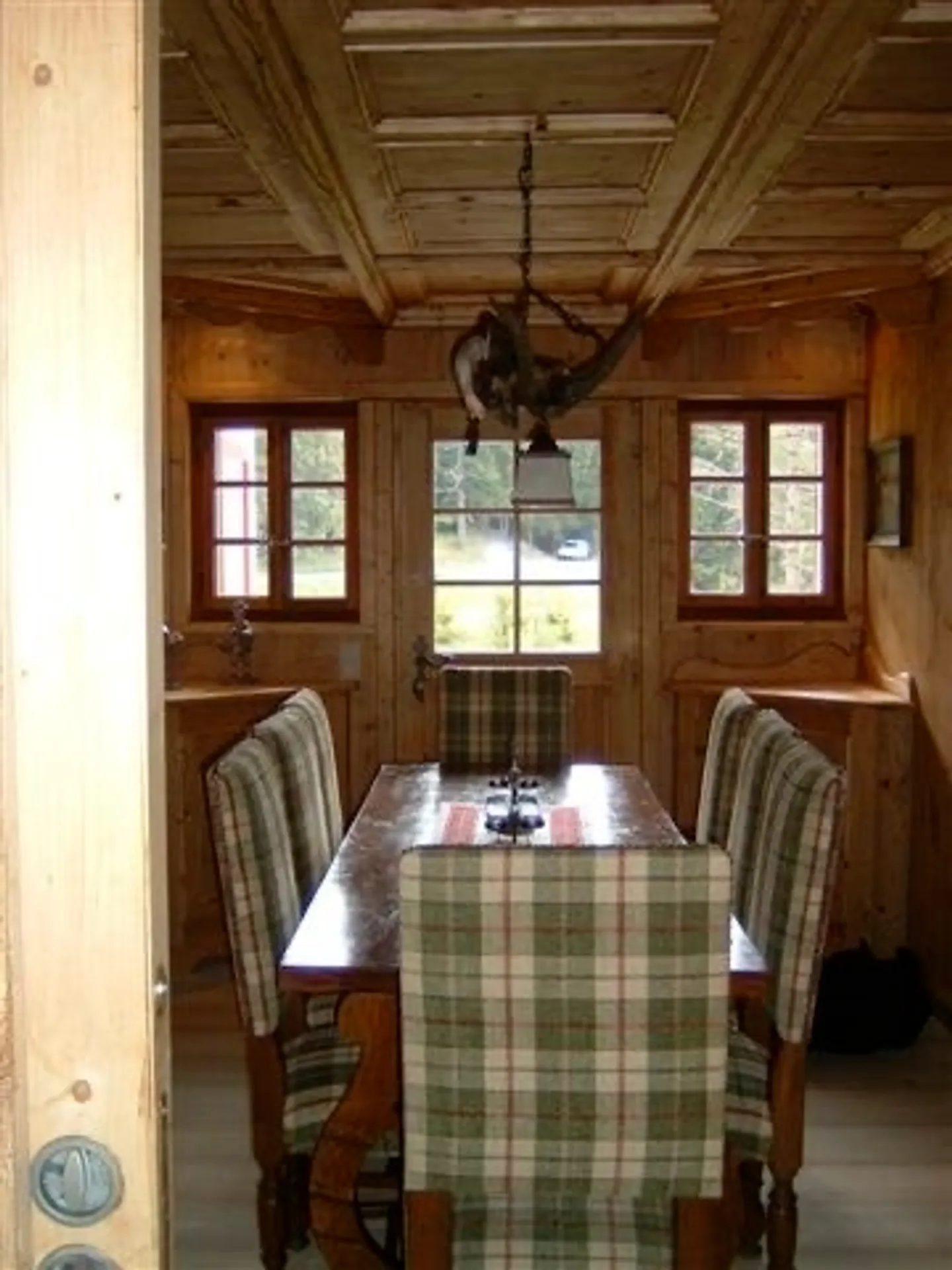 6.5-room chalet for rent - Photo 4 of 14