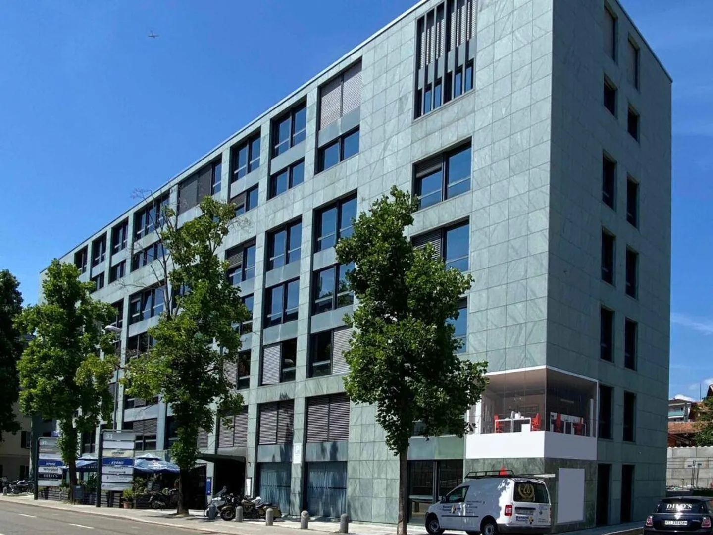 Modernes Büro mit Küche - Foto 13 von 13