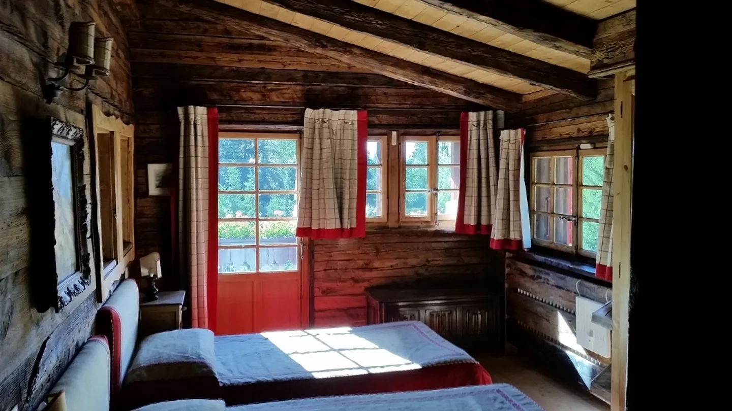 6.5-room chalet for rent - Photo 8 of 14