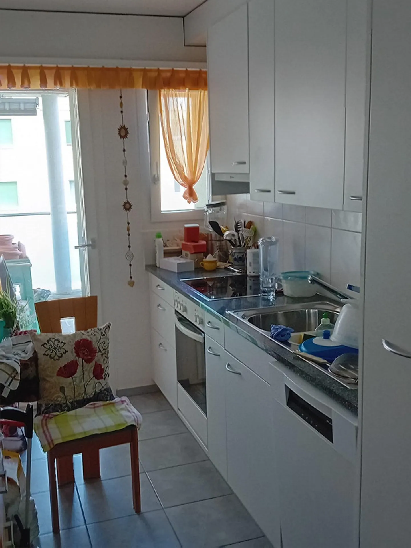 Geräumige Wohnung mit Balkon - Foto 5 von 15
