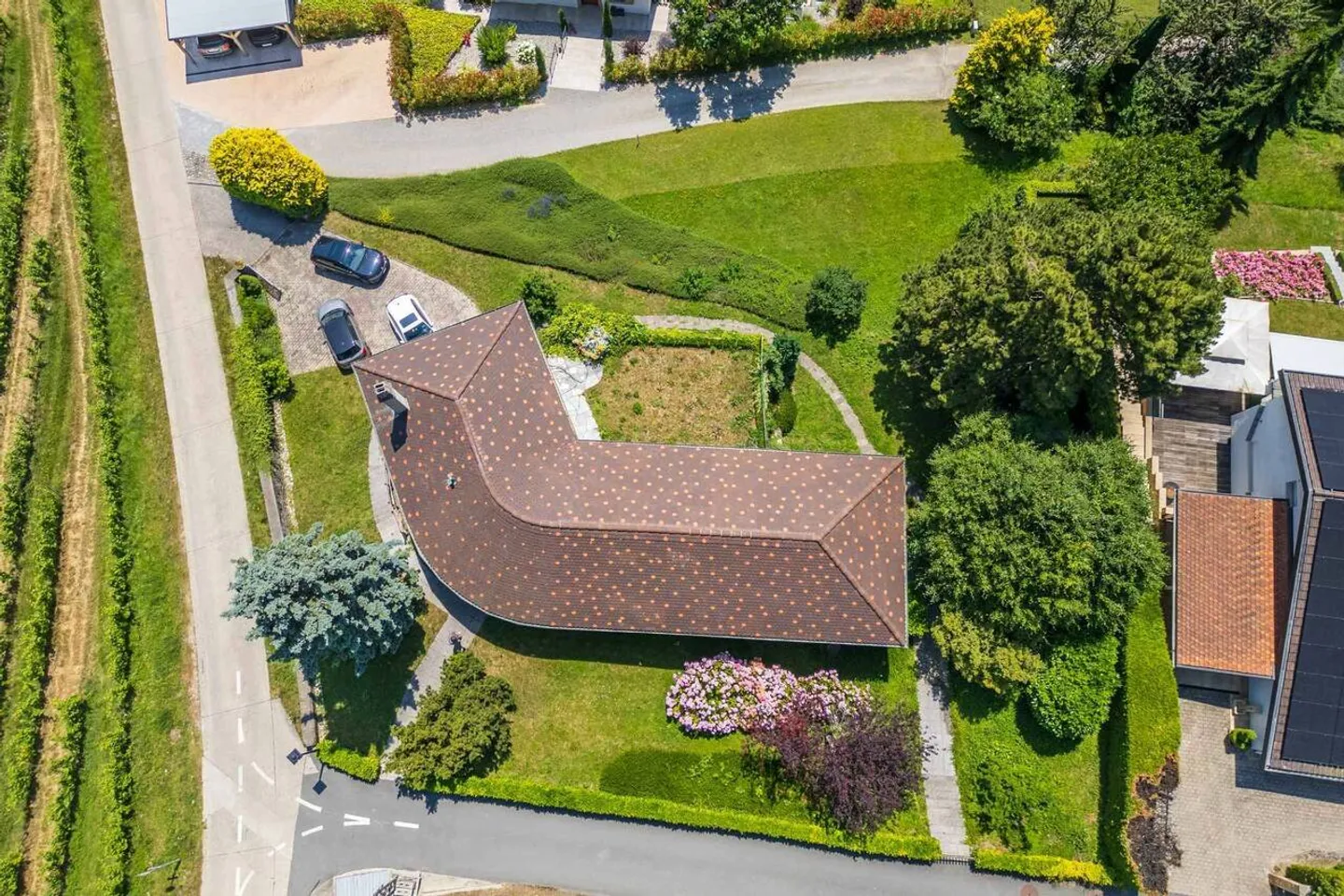 Peaceful situation with magnificent view - Photo 13 of 13