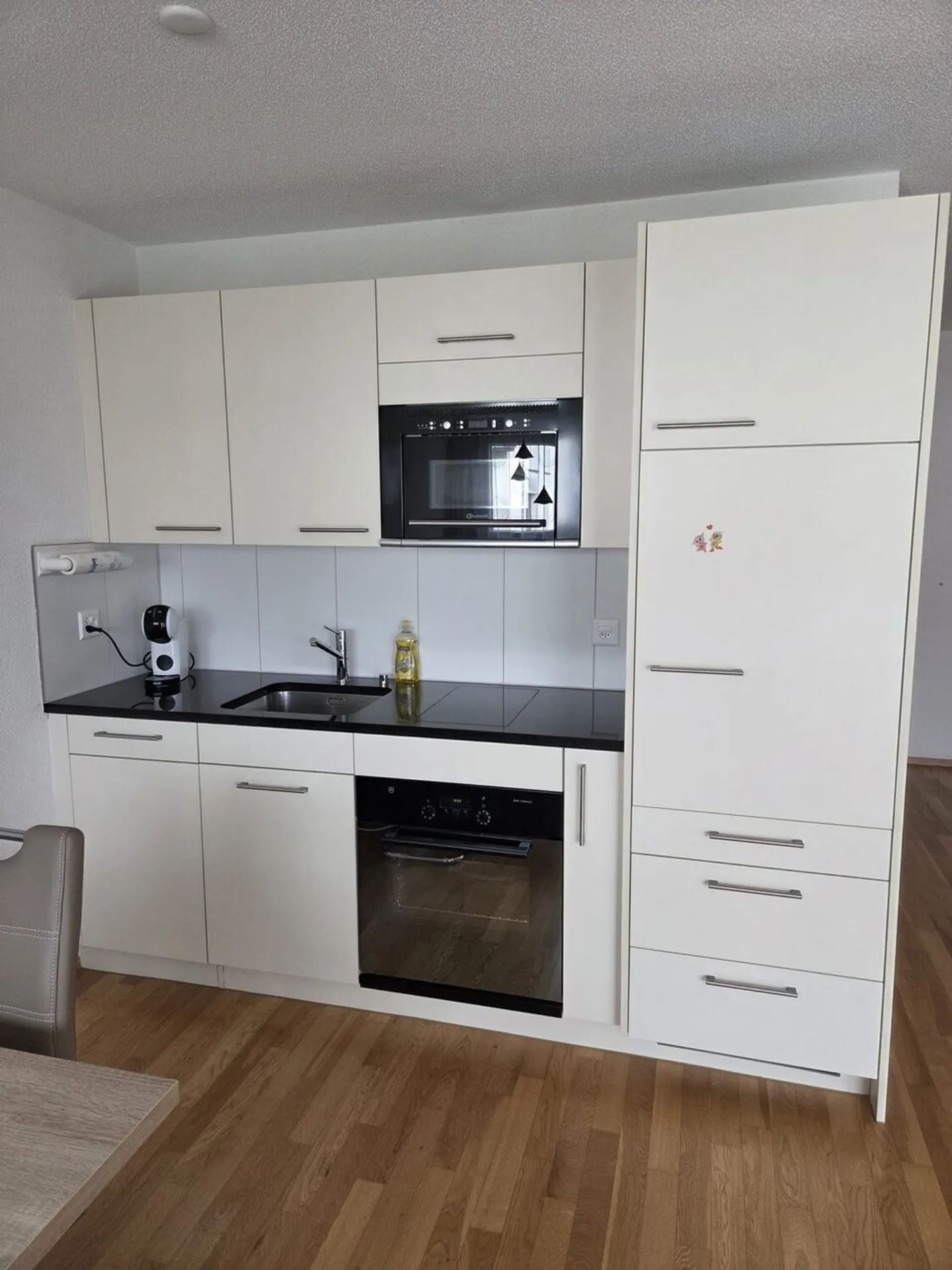 Appartement moderne 2.5 pièces - Photo 2 sur 6